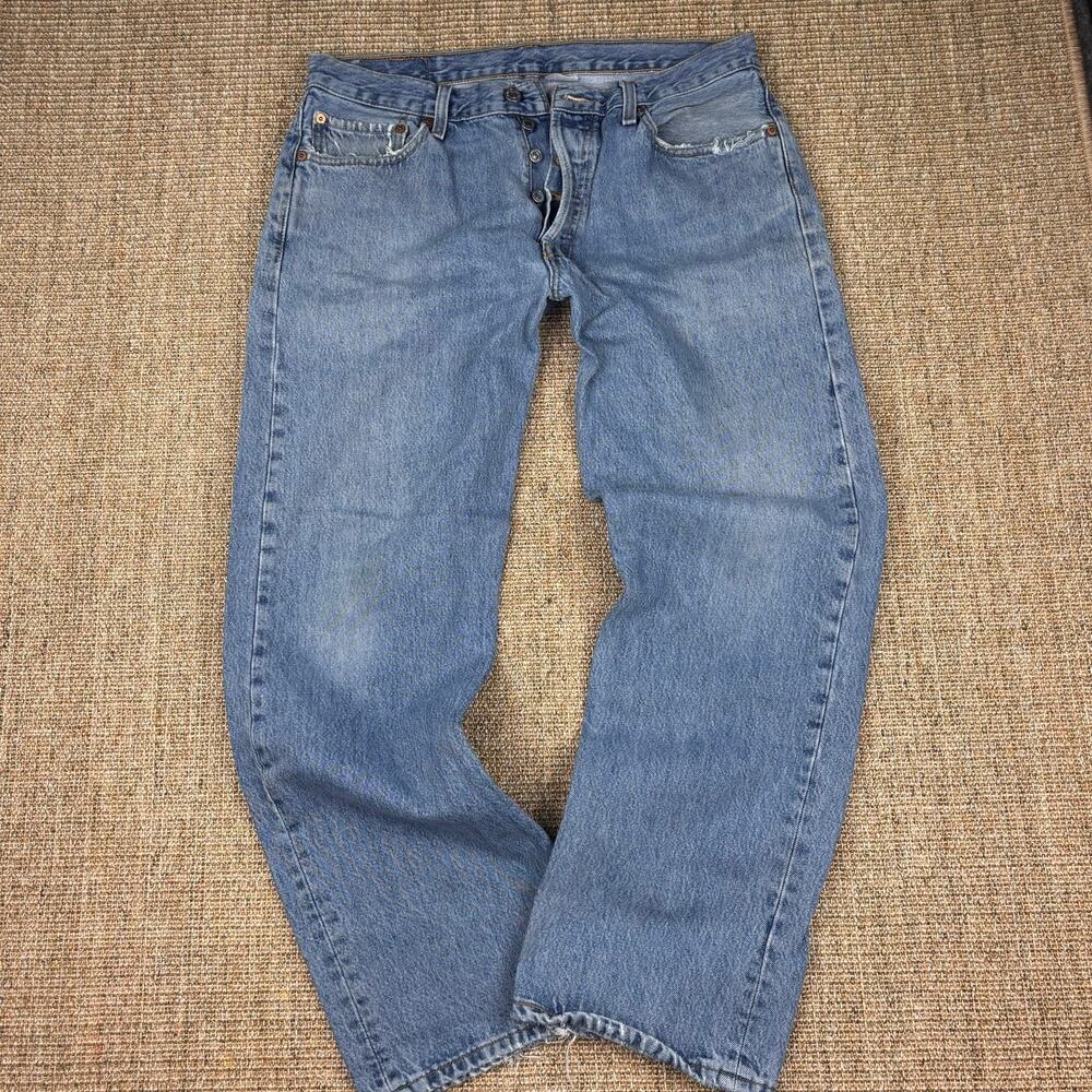 👖 Vintage Levi's 501 Jeans | 34x30 | Light Wash